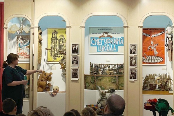 Просветительная программа «Волшебный мир кукол. Из истории кукольного театра»