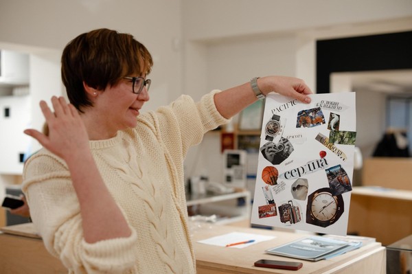 Лаборатория конструктивистского мерча: создай свою футболку и открытку в стиле авангарда