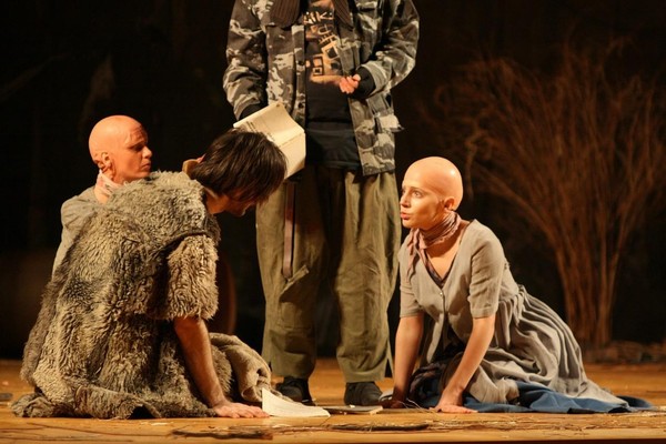 Фантастическая драма в двух действия «Два солнца»