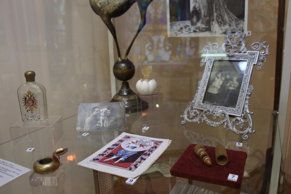 Выставка «Артистам Дуровым – виват!»