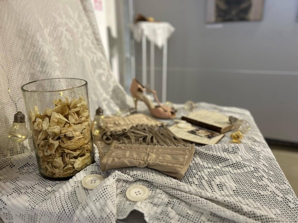 Выставка «Физика тонких тел»