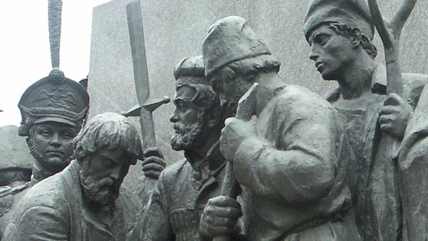 Выставка «Ярославские ратники на защите Отечества»