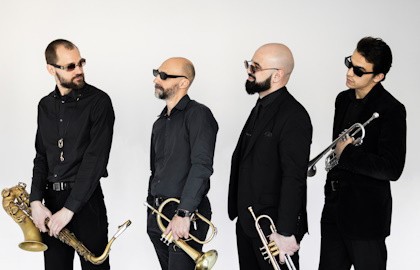 Хиты группы «Queen» в исполнении оркестра «Good Orchestra»