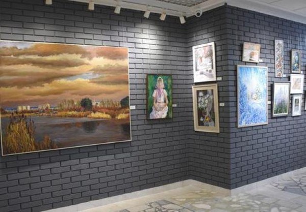 Городская конкурсная выставка «Художник года – 2025»