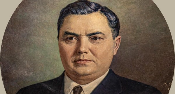 Выставка «Третий вождь Страны Советов: к 125-летию со дня рождения Г. М. Маленкова»