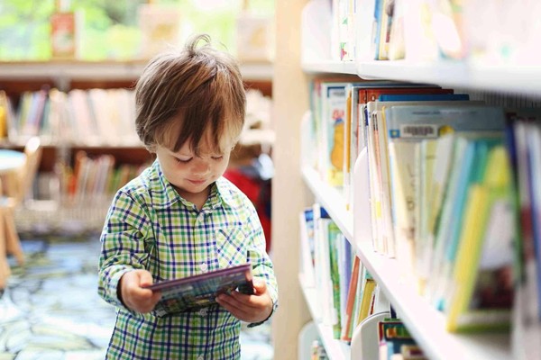 «Живут, чтобы писать»