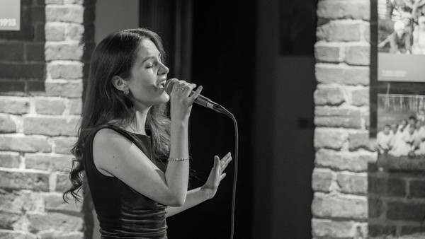 Тёплая акустика от Елизаветы Дюдяевой и Антона Ильенкова