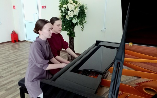 Концерт «Мгновения музыки прекрасны»