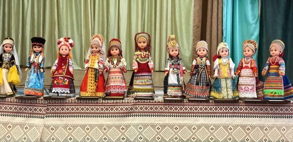 Выставка «Россия наш общий дом»