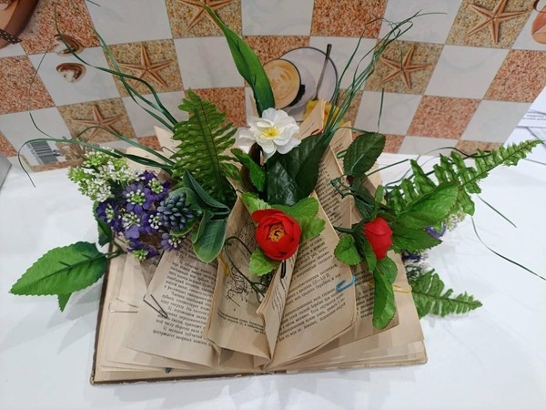 Мастер-класс «Цветочная книга»