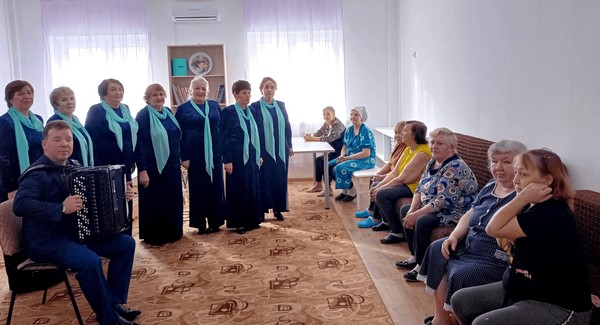 Тематическая программа «Есть в женщине своя загадка»