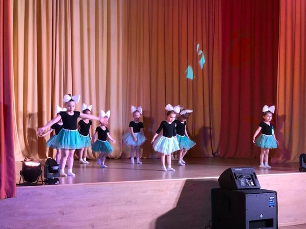 Детский концерт, посвящённый Международному женскому Дню 8 марта