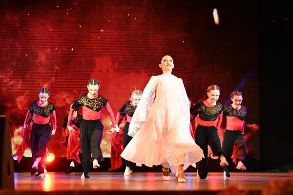 Праздничный концерт «Женщина.Весна.Любовь.»