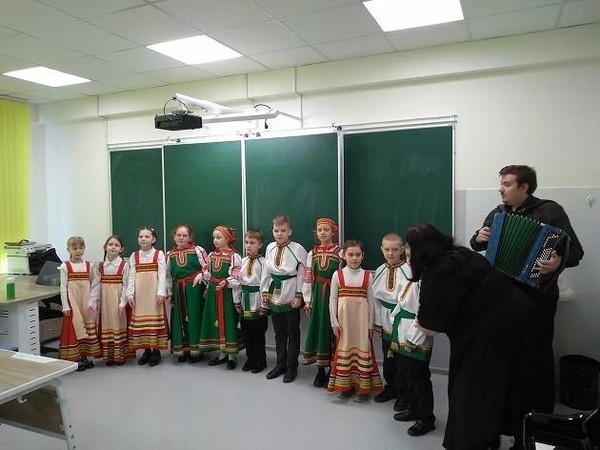 Концерт «Букет из нот в подарок маме»