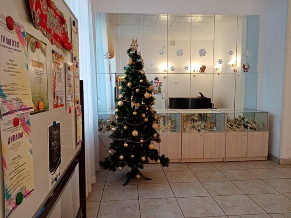 Выставка к 8 марта