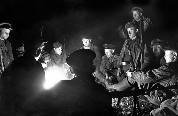 Программа «По рецептам полевой кухни: каша из топора»