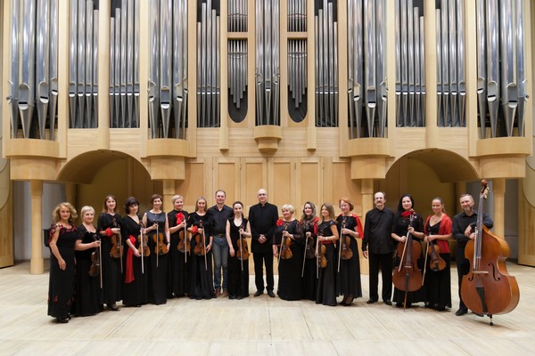 Скрипка + дирижёр