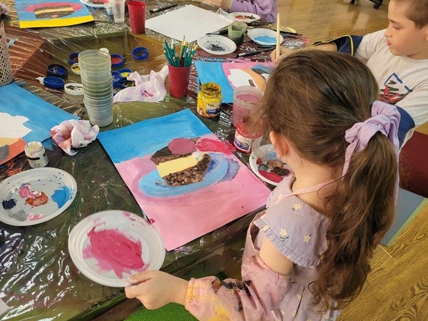 Занятие «Юный художник»