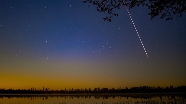 Открытие выставки «Космические пейзажи глазами взрослых и детей»
