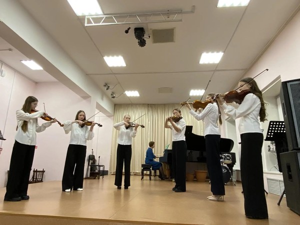 «Играем вместе»