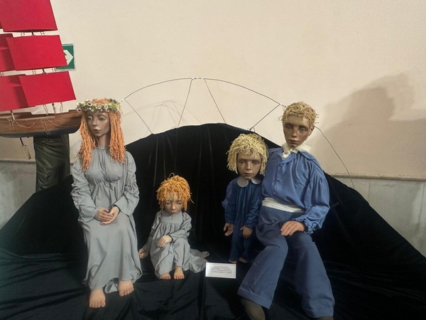 Выставка «В волшебном мире кукольного жанра»