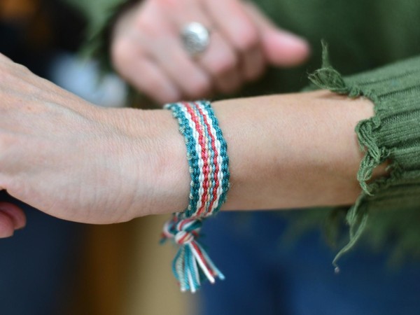 Мастер-класс «Тканый браслет»