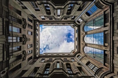 Секреты Петроградки: закрытые парадные и дворы-колодцы