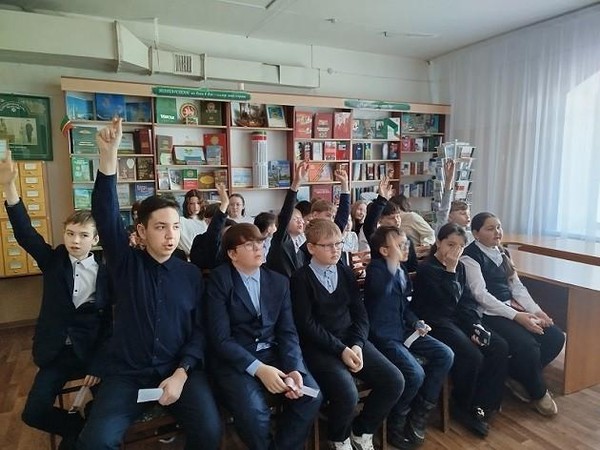 Беседа-предупреждение «Лед весной – не место для игр»