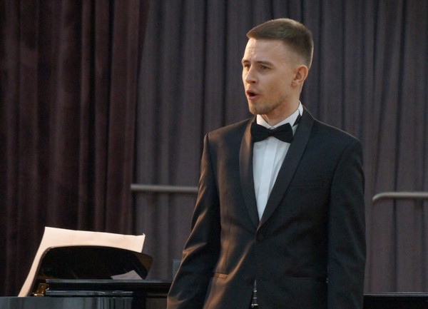 «Резонансная теория искусства пения и современная вокальная музыка»