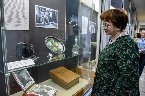 Выставка «Дары музею. Предметы и коллекции»