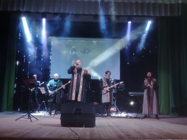 Патриотический концерт «Песни, рожденные сердцем»