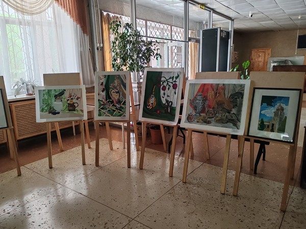 Выставка «Мы рисуем весну»