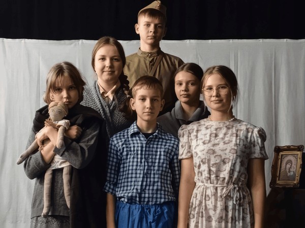 Театрализованное представление «Не отнимайте солнце у детей»