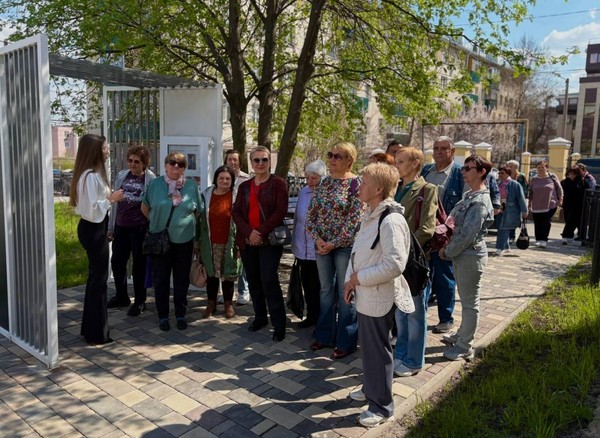Лекция: Александр Померанцев. Верхние торговые ряды (ГУМ) и «русский стиль» в камне