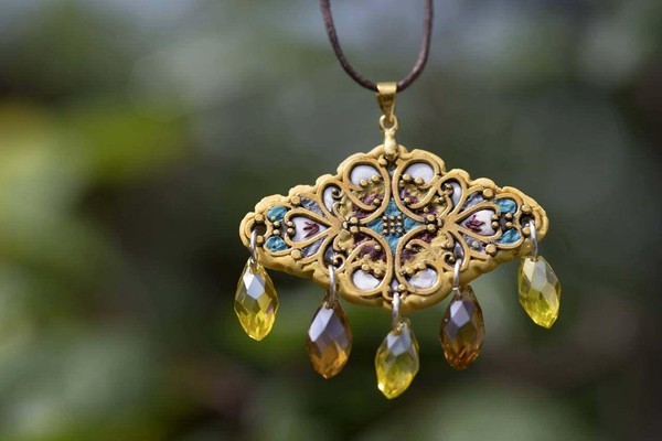 Выставка Натальи Подосинниковой «Бижутерия ручной работы»