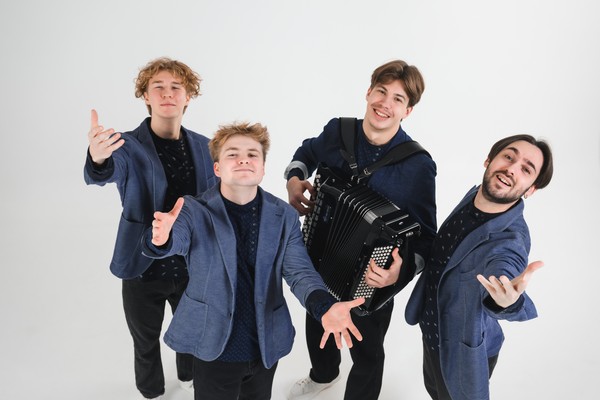 Ансамбль «Иваны»