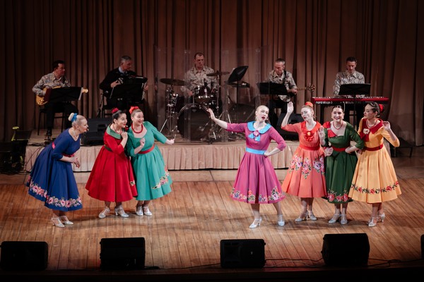 Красноярский государственный ансамбль песни «Краса». Весны прекрасной вдохновение