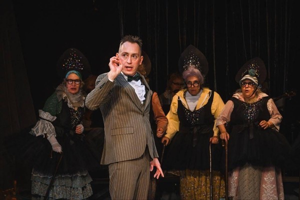 Спектакль «О том, как Сергей Сергеевич прославиться хотел»