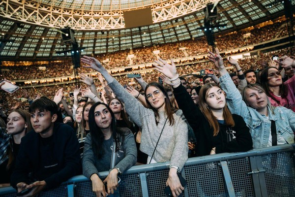 Концертная программа эстрадной студии «Новая волна»