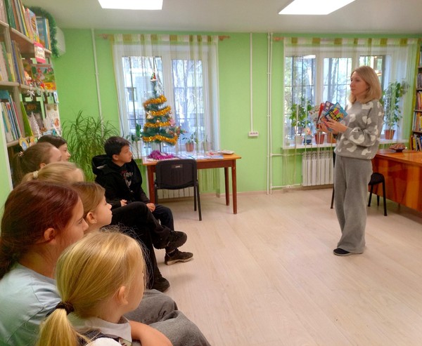 Литературная композиция «Весны прекрасные мгновенья» к Международному женскому дню