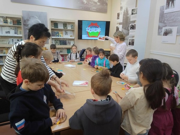 Праздничная программа «Весенний букет»