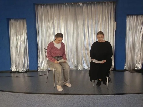 Спектакль «Рома, правда и подкасты»