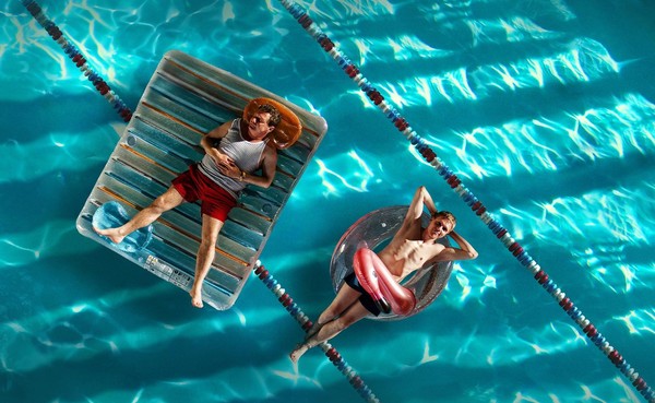 Фильм «Вредная привычка» с тифлокомментариями