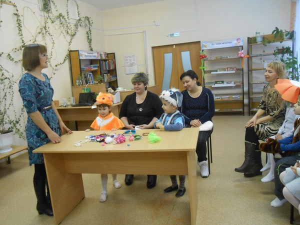 Конкурсно-игровая программа «При солнышке светло, при бабушке добро»