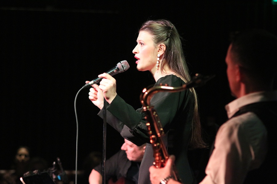 Рояль, гитара, джаз!