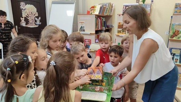 Час полезной информации «Добрый сказочник»