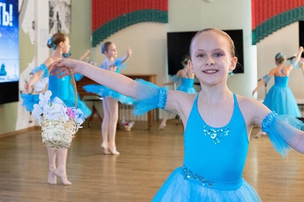 Программа «Мелодии весны»