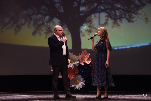 «Любимым, нежным и прекрасным!»