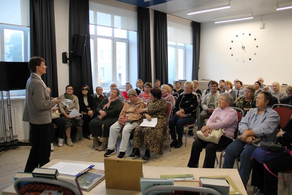 Поэтическая встреча «Разговор по душам: феномен весны»