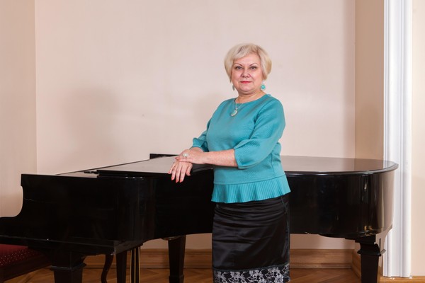 Программа «Шарманка старая крутилась, катилось жизни колесо… Городской романс»